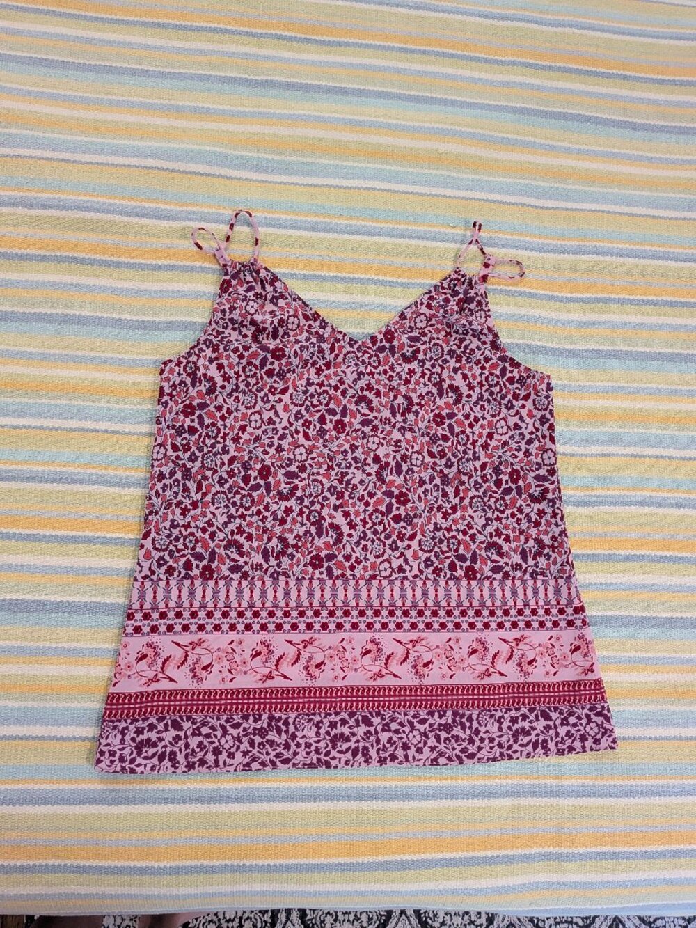 cabi Size Medium Indira Floral Cami Tank Top Boho Border Hem Adjustable Straps